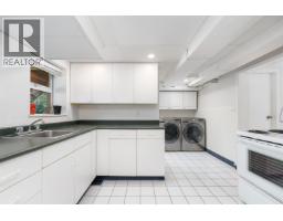 409 W 27th Street, North Vancouver, BC V7N2H7 Photo 37