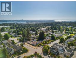 409 W 27th Street, North Vancouver, BC V7N2H7 Photo 6