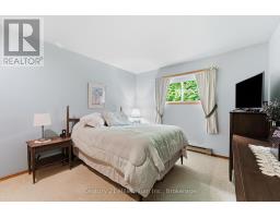 Bedroom 4 - 266 Parker Street, Kincardine, ON N2Z1G3 Photo 12