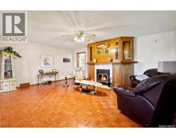 Family room - #2 Hwy99 - Prochinsky Craven Acreage, Craven, SK S0G0W0 Photo 13
