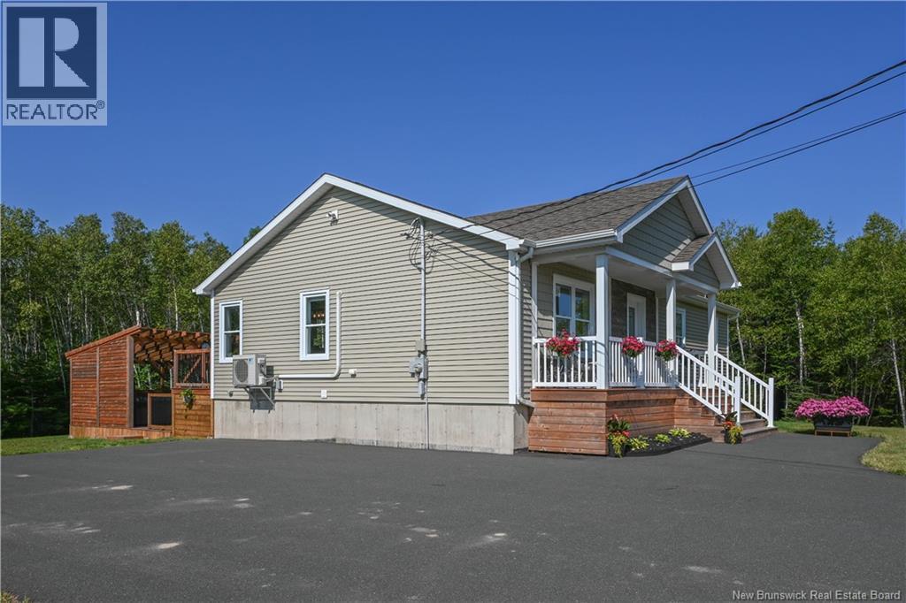 24 Pierre à Miguel Road - Image 7