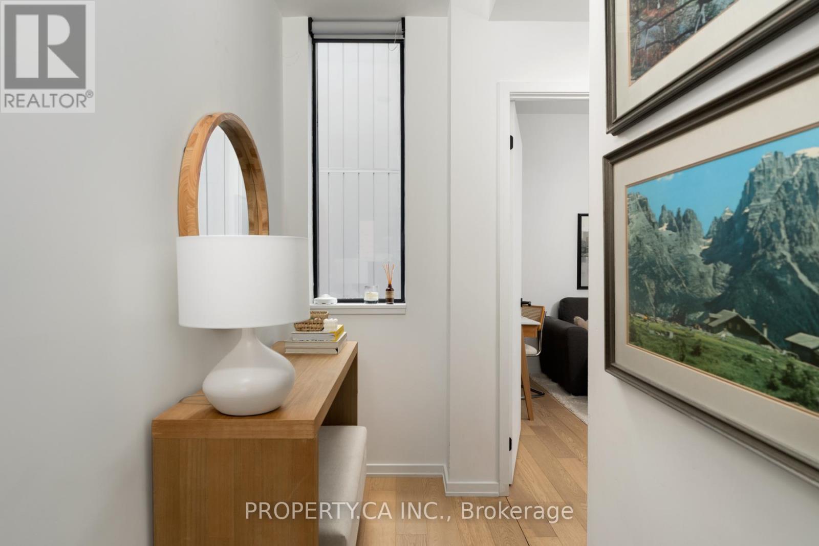 #302 41 DOVERCOURT ROAD - 4