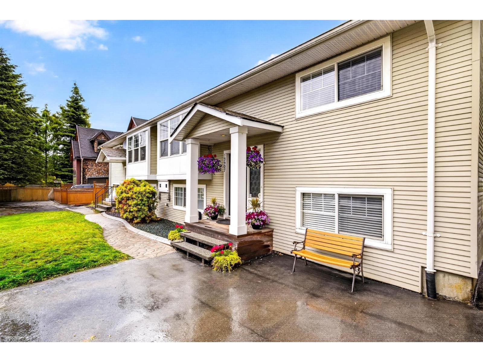 12905 99 AVENUE, Surrey — photo 3