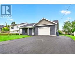 26 Uplands Road thumbnail 3