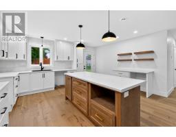 26 Uplands Road thumbnail 9