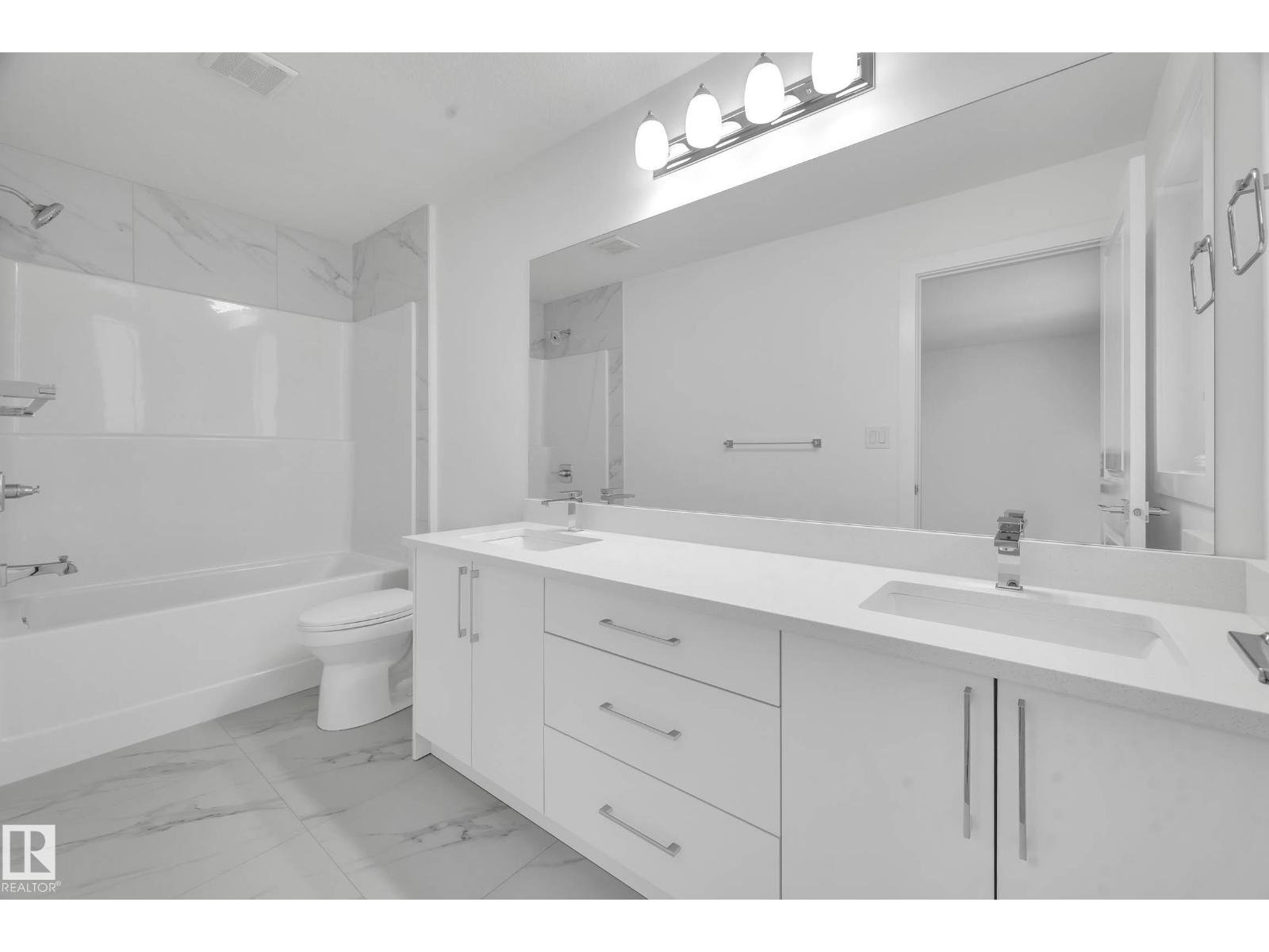76 PENN PL - Image 22