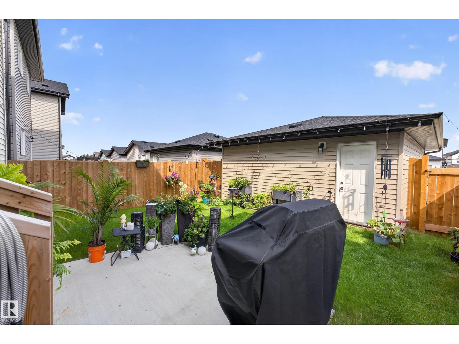 76 PENN PL - Image 44