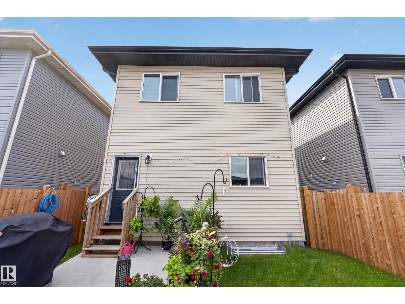 76 PENN PL - Image 48