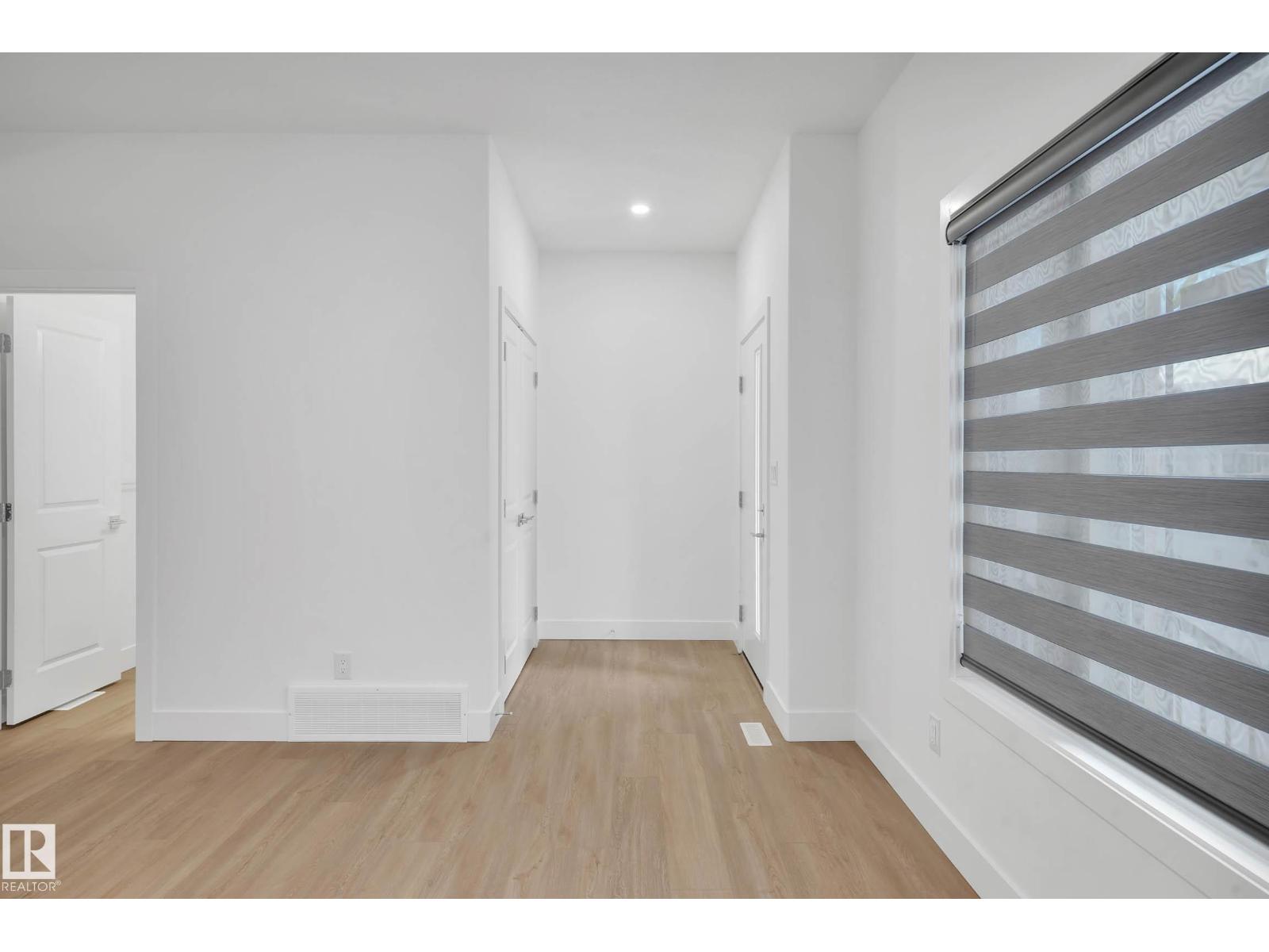 76 PENN PL - Image 5