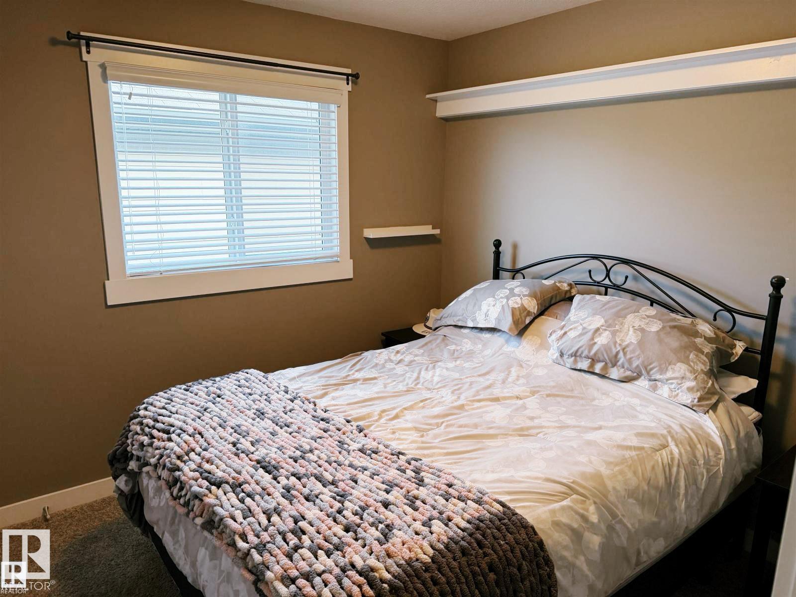 7028 174 AV NW - Image 10