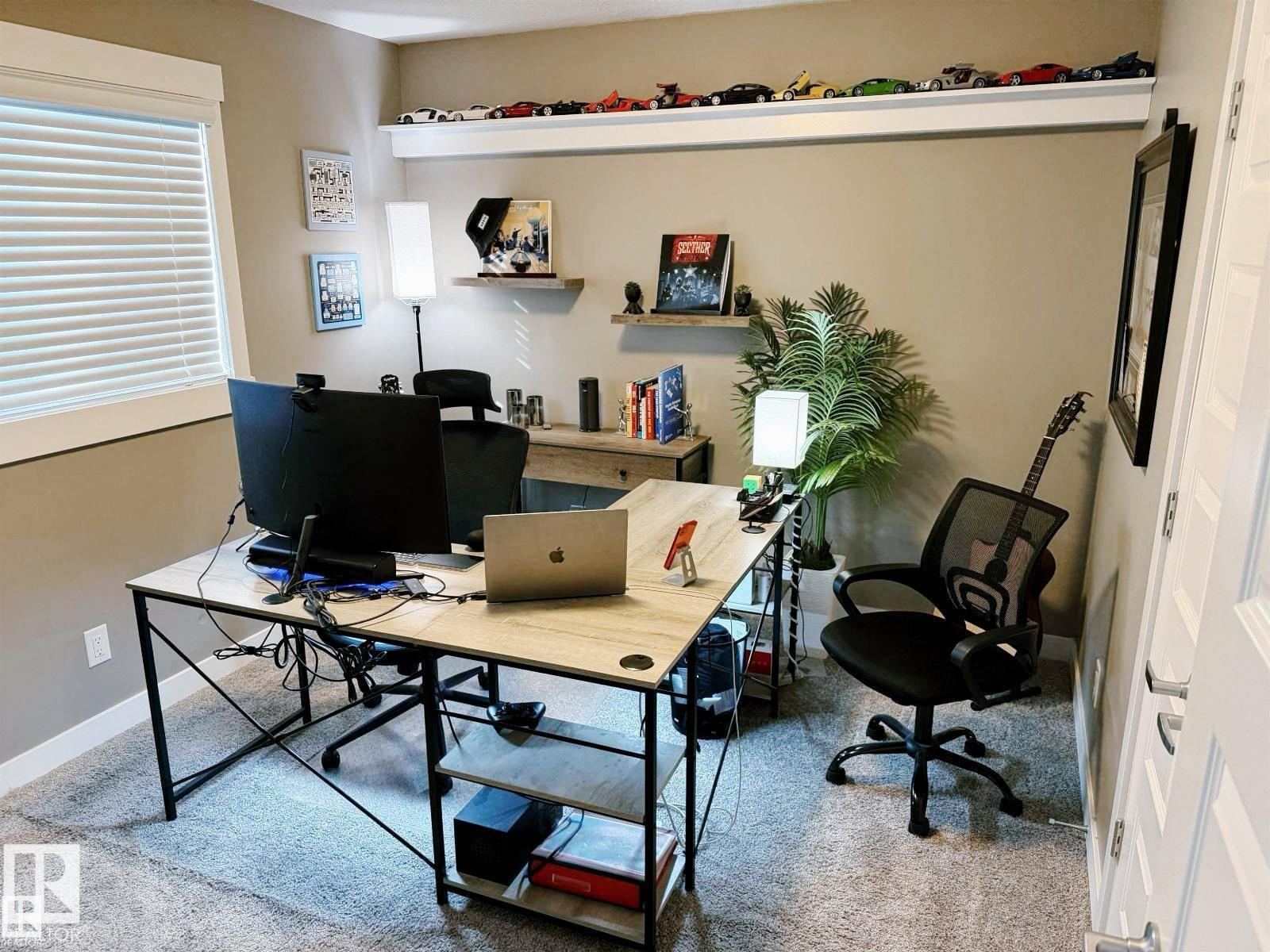 7028 174 AV NW - Image 11