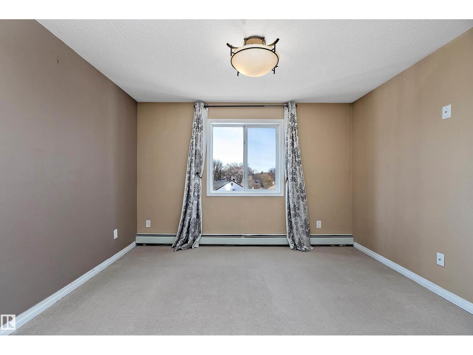 #325 11325 83 ST NW - 23