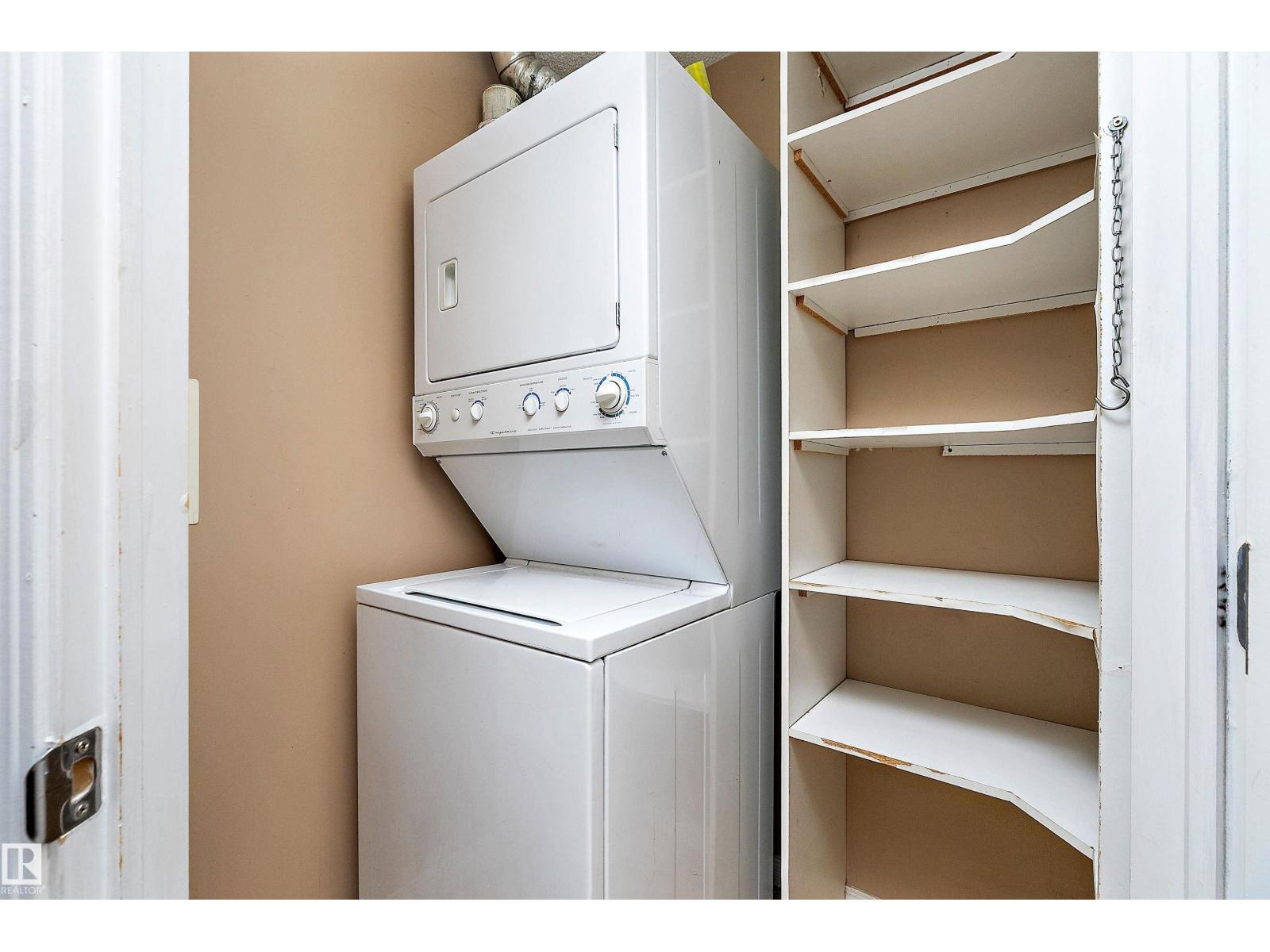 #325 11325 83 ST NW - 26