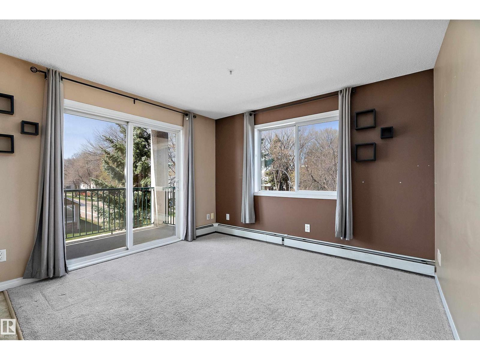 #325 11325 83 ST NW - 5