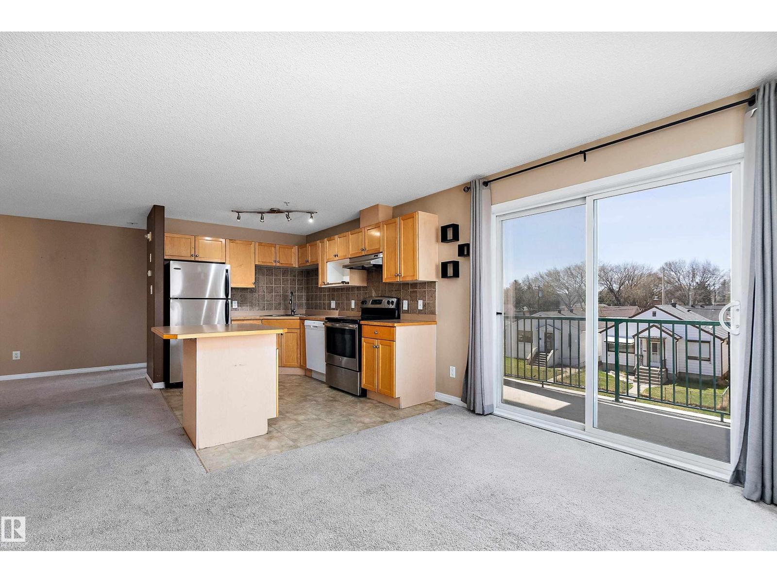 #325 11325 83 ST NW - 8