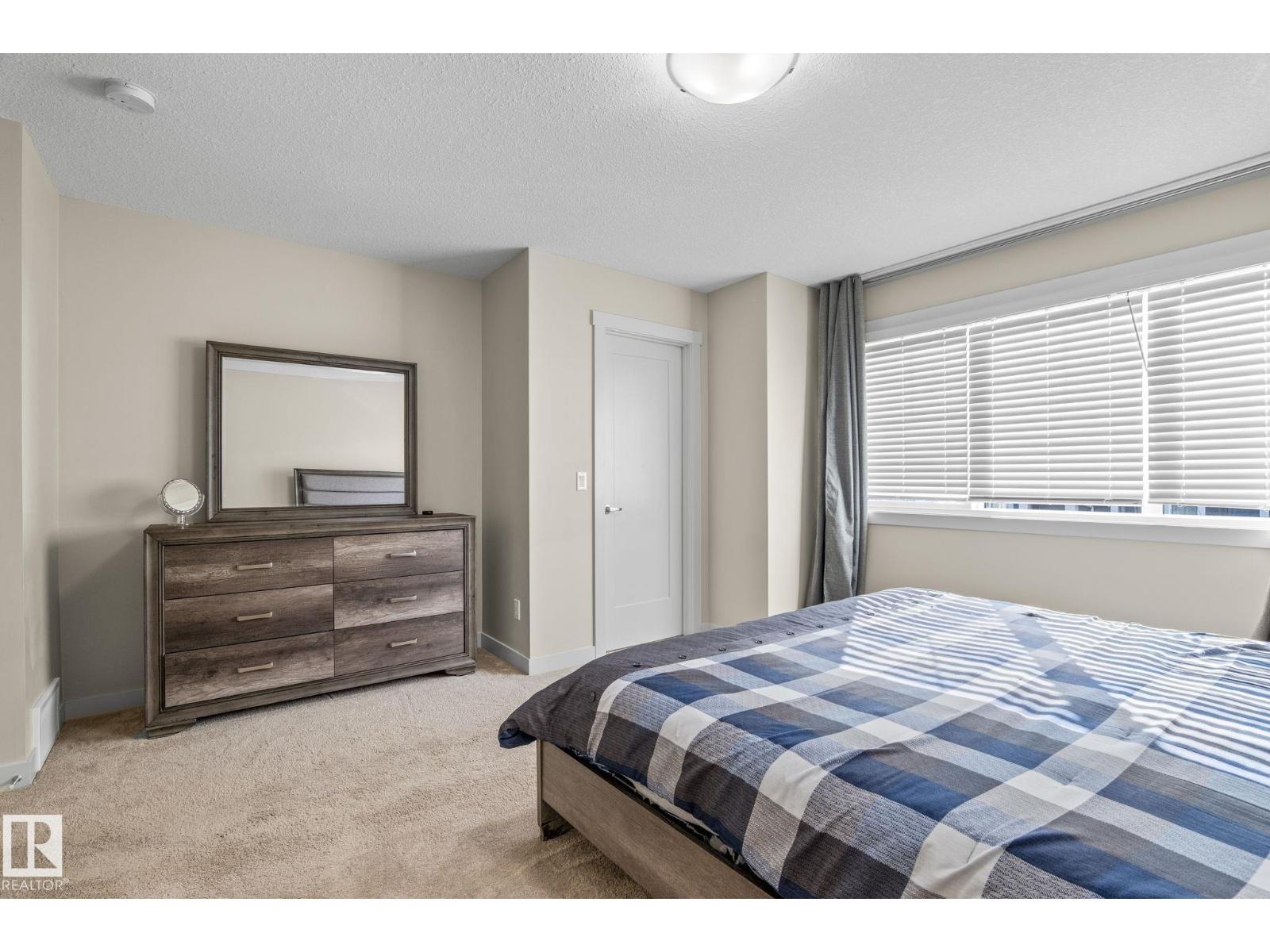 #24 4205 30 ST NW - 12