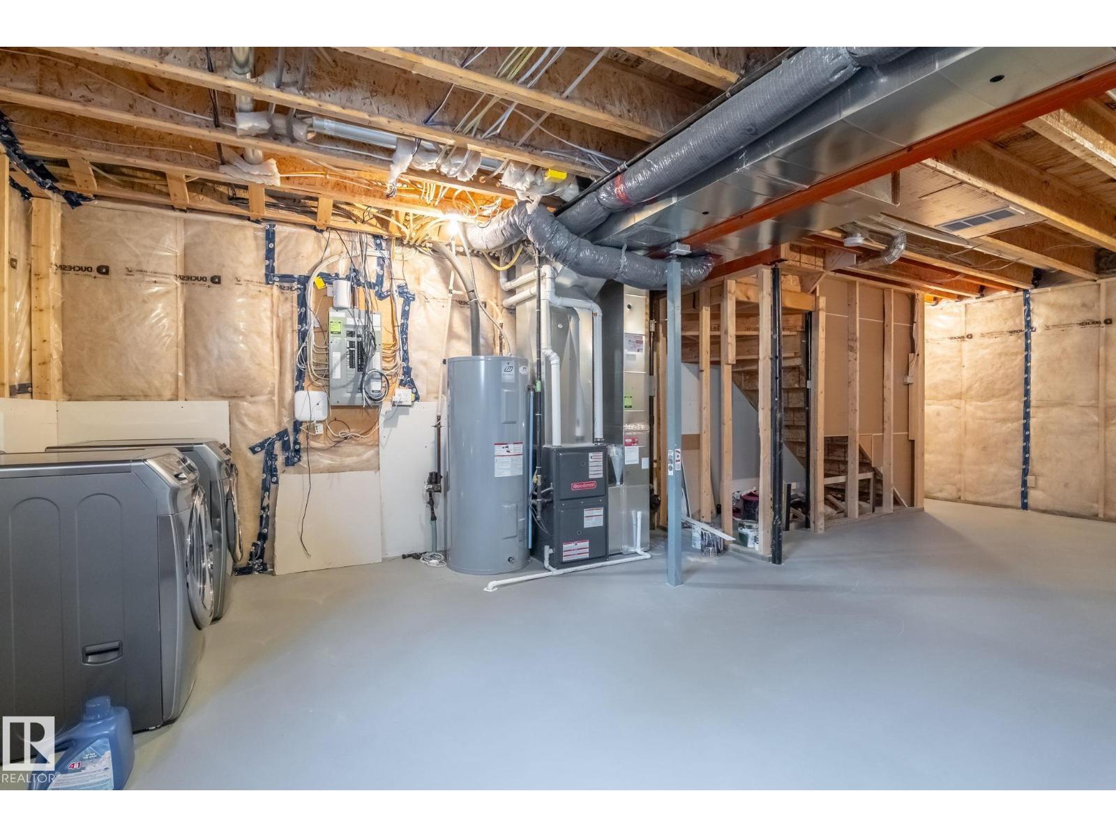 #24 4205 30 ST NW - 19