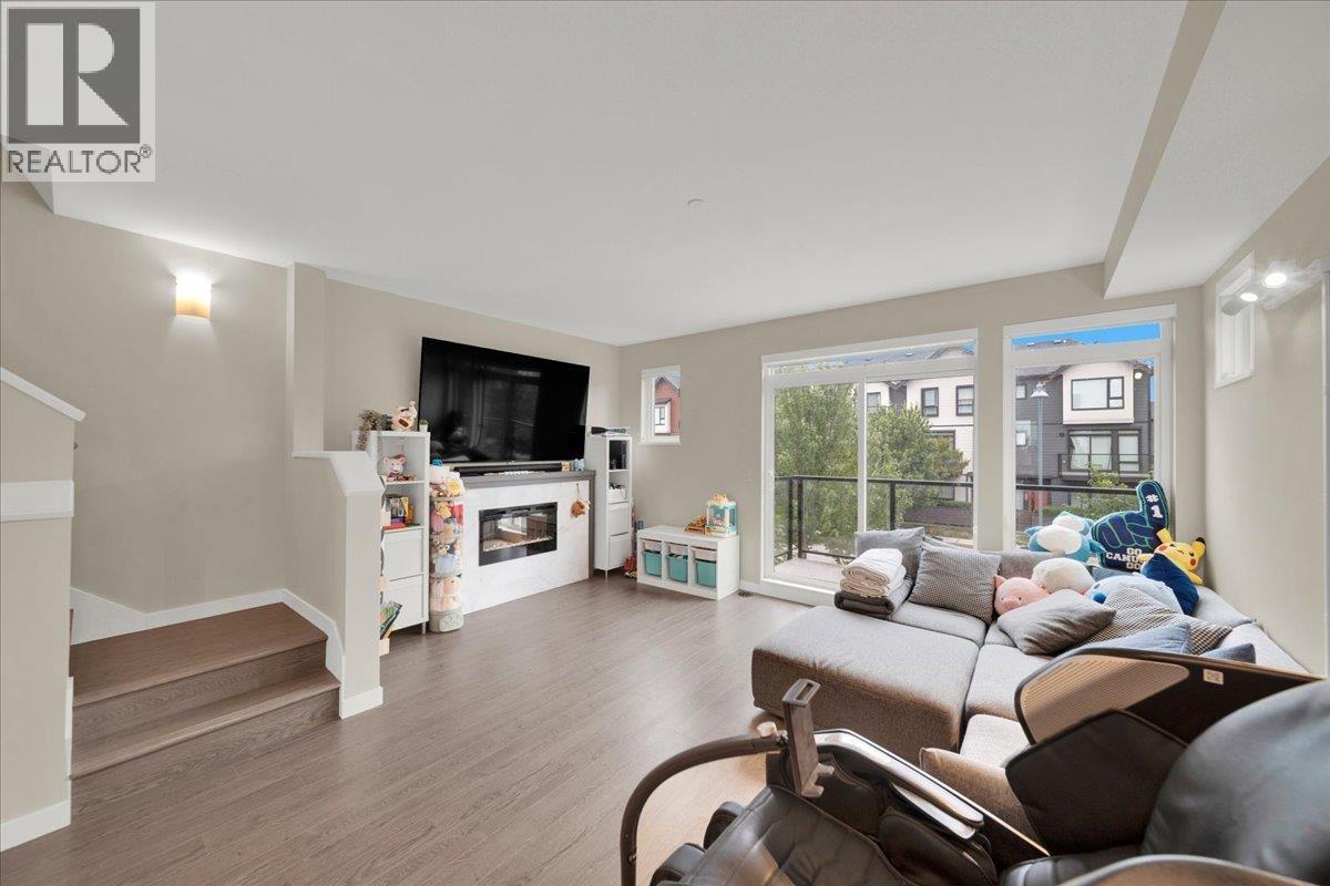 3 Bed, 3 Bath Apartment for Sale in Tsawwassen – 105 4662 HEMLOCK WAY, Tsawwassen – MLS# R3154040 - Image 16