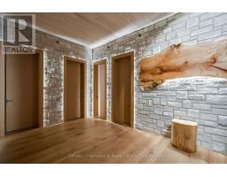 1739 Trapper's Trail Road, Dysart Et Al, ON K0M1S0 Photo 18