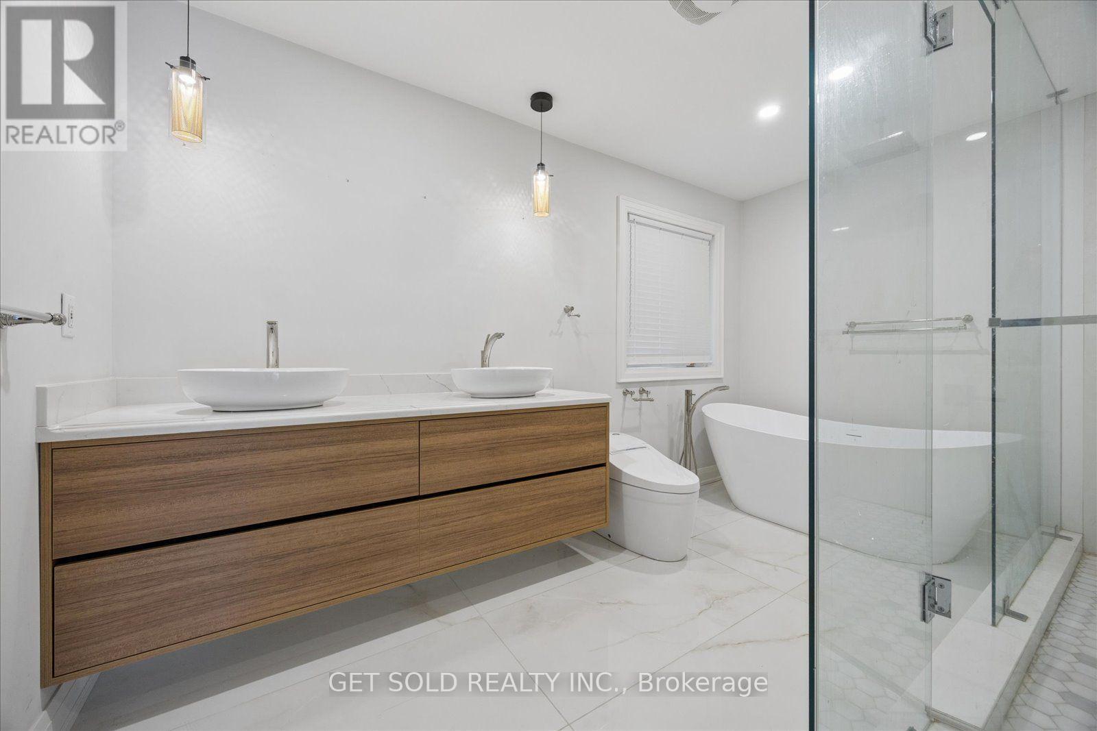 49 PEARSON AVENUE - 24