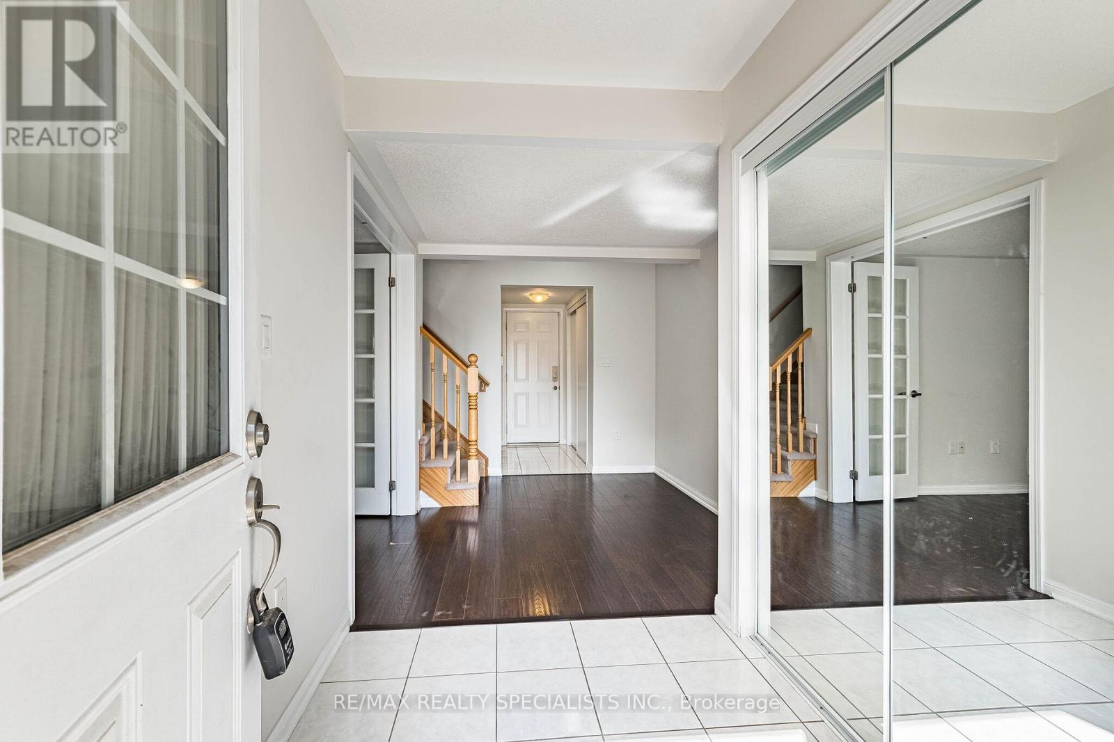 6 AGRICOLA ROAD - 4