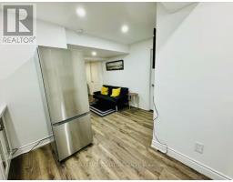 Bsmt - 83 Sundridge Street, Brampton, ON L7A1J7 Photo 11