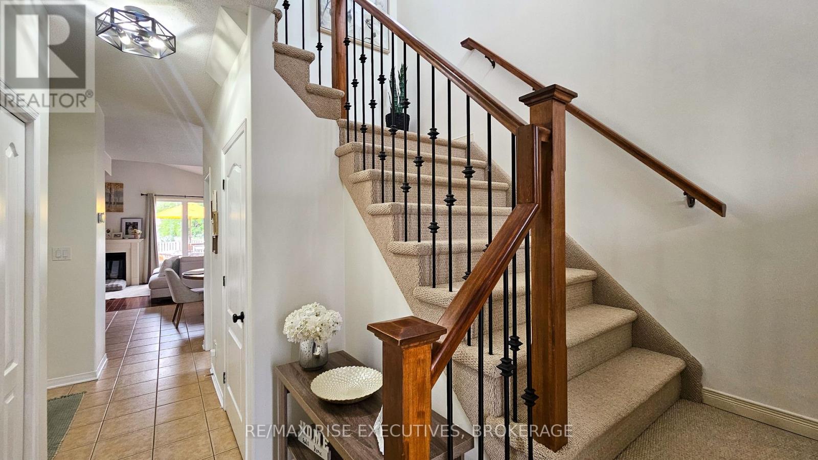 724 MARGARET WAY - Image 12