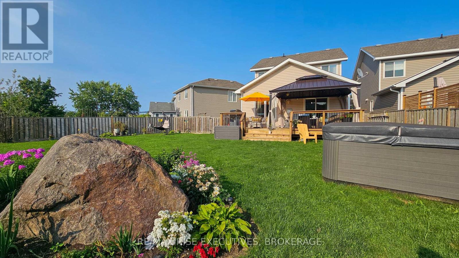 724 MARGARET WAY - Image 4