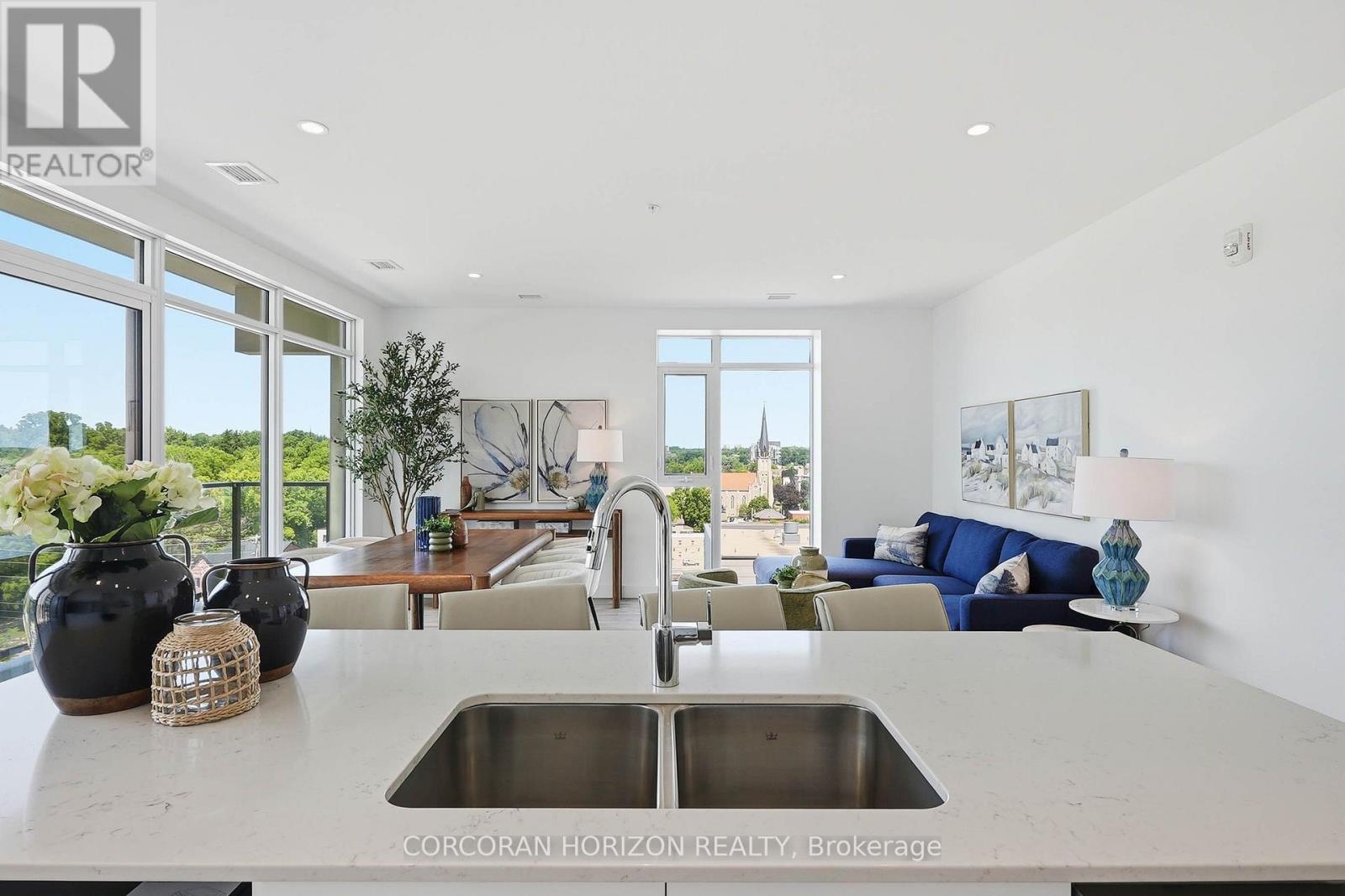 #901 50 GRAND AVENUE S - 5