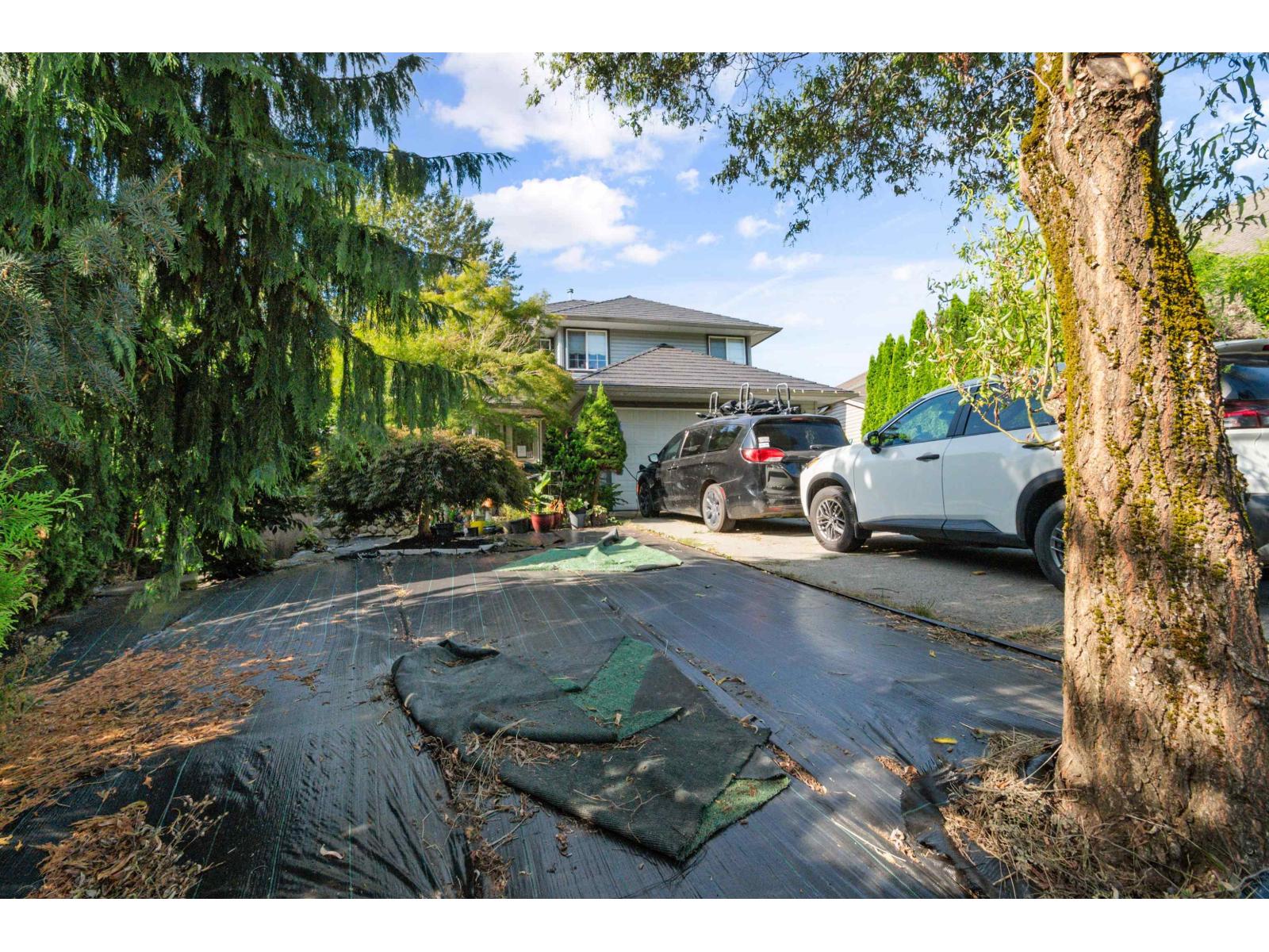5 Bed, 4 Bath House for Sale in Mission – 33852 KNIGHT AVENUE, Mission – MLS# R3154663 - Image 2