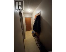 1 2620 5th AVENUE N, Regina — photo 4