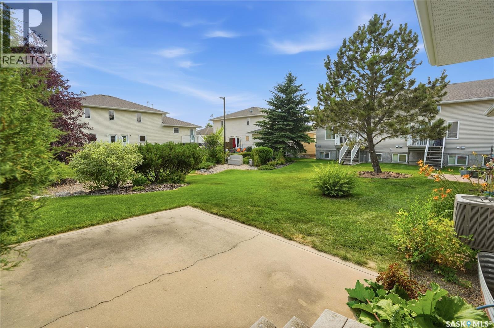 #225 Mikkelson DRIVE - 31
