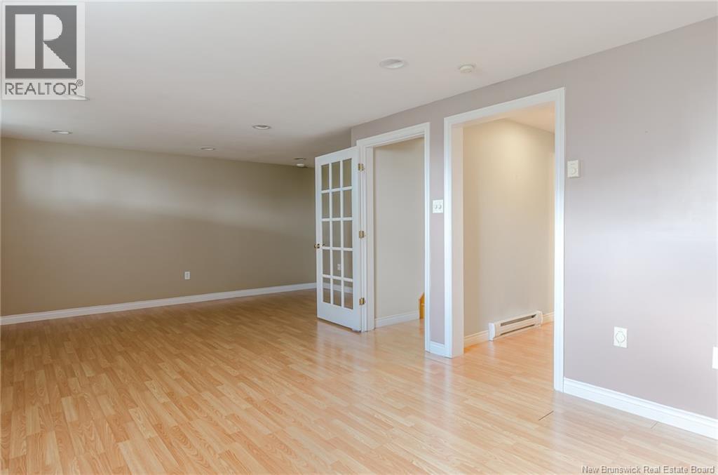 9 Saint Peters Court - 28