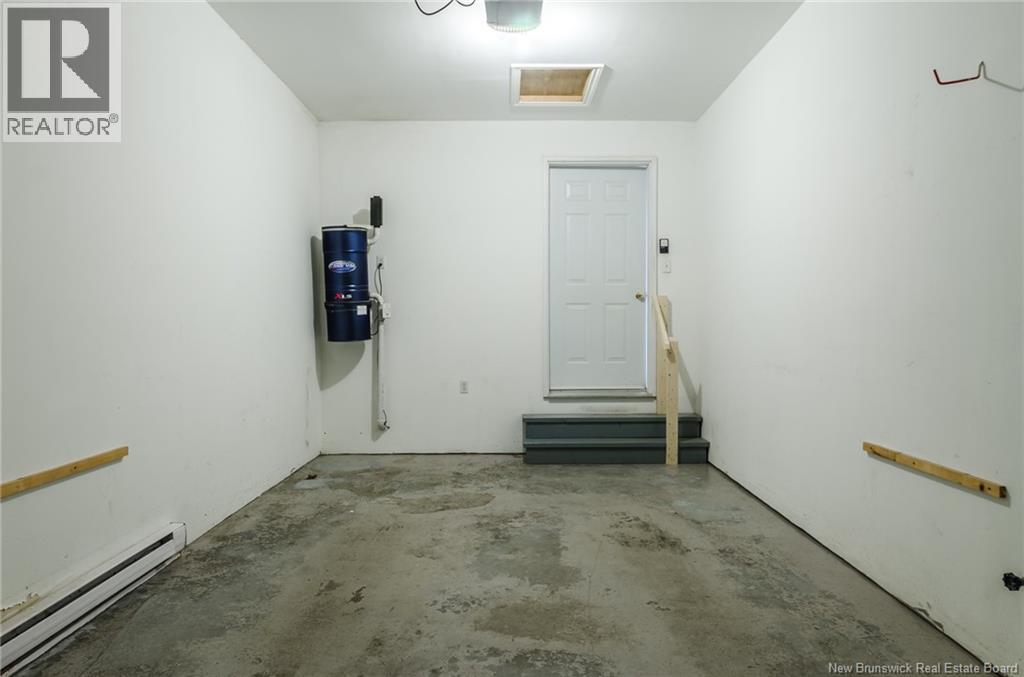 9 Saint Peters Court - 34