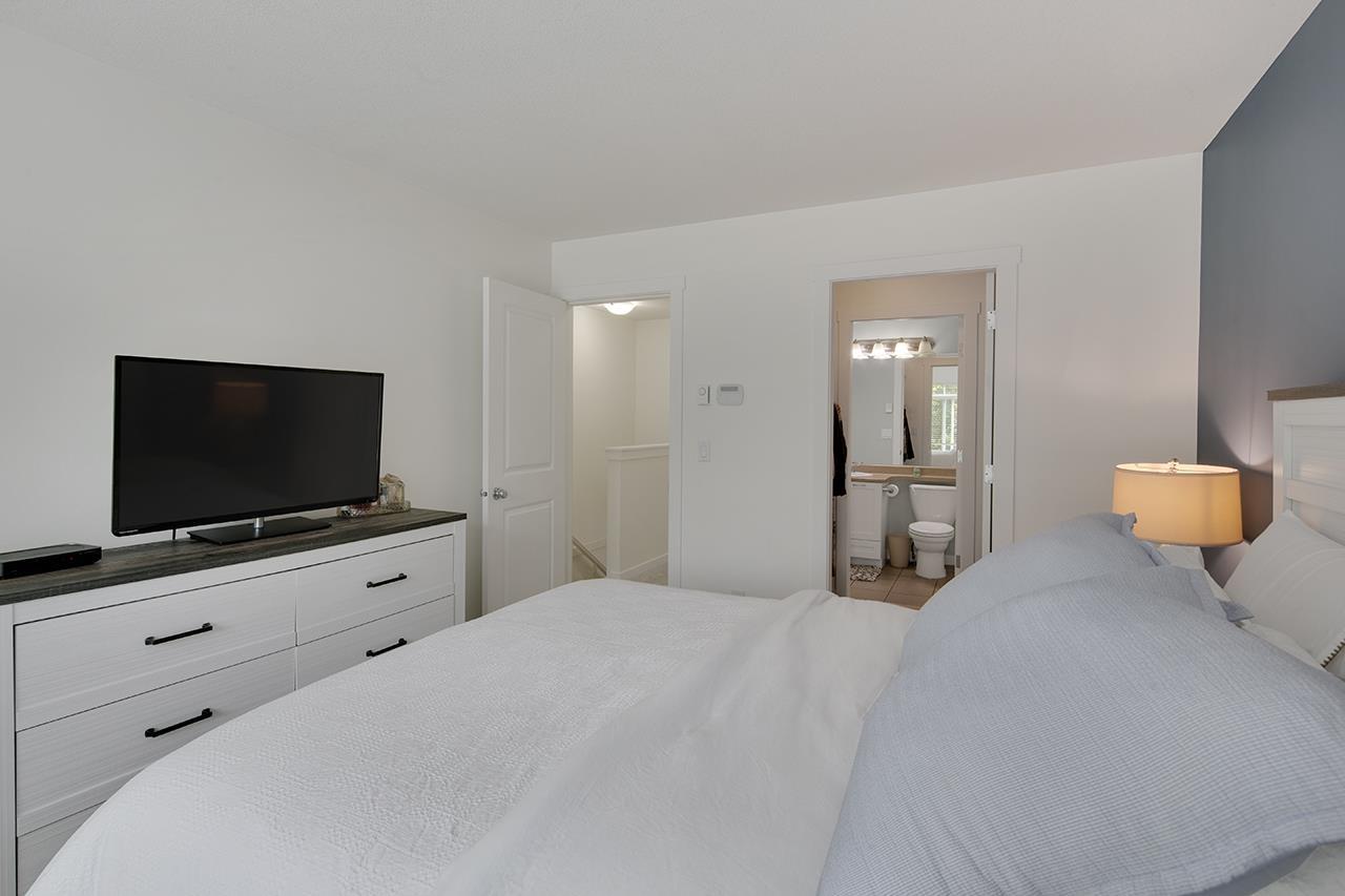 3 Bed, 3 Bath House for Sale in Surrey – 43 8277 161 STREET, Surrey – MLS# R3154626 - Image 12