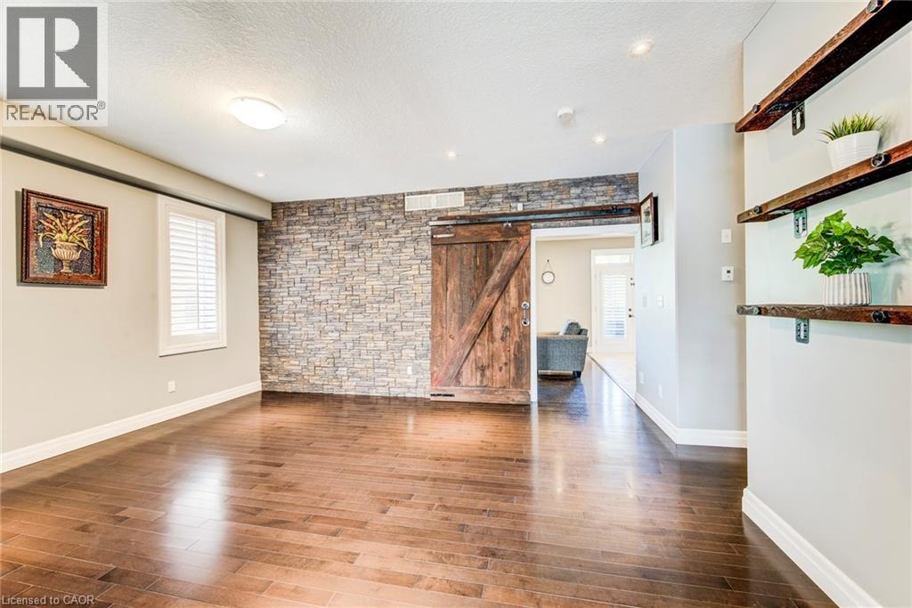 78 DOLMAN Street - 10