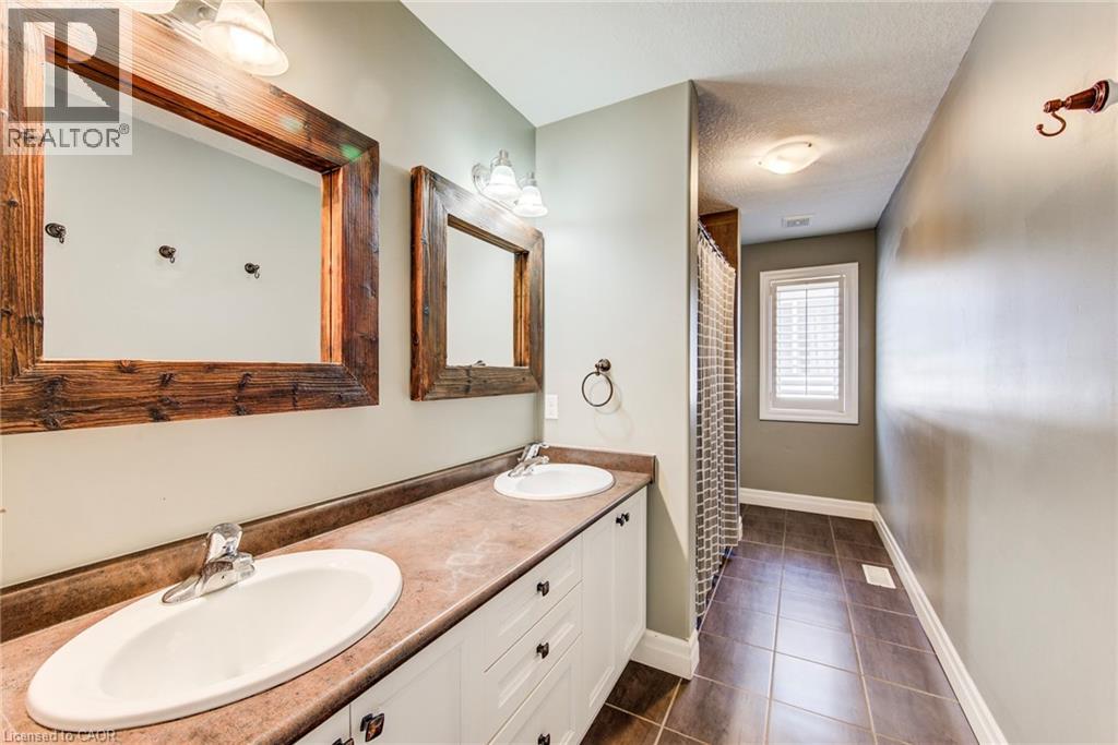 78 DOLMAN Street - 31