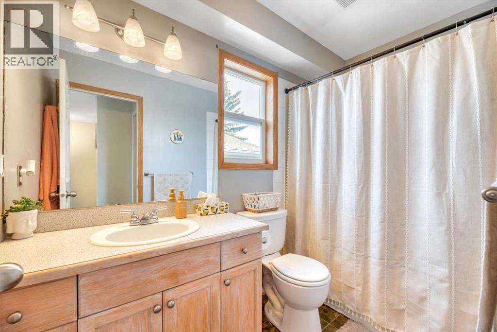 31A Green Meadow Crescent - 34