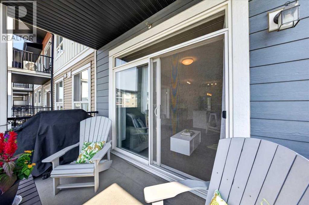 #310 10 Walgrove SE - 12