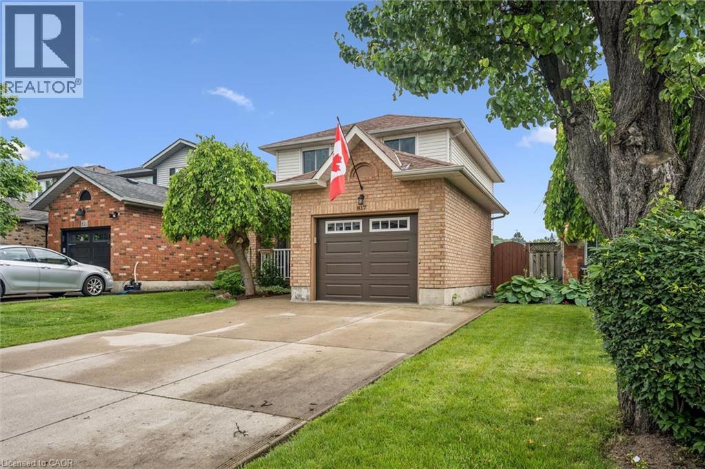 817 ACADIA Drive - 2