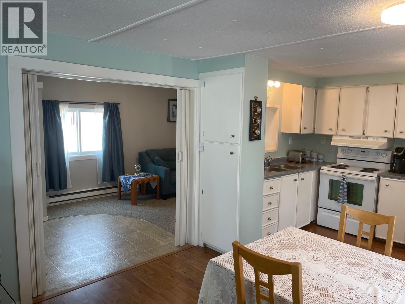 #39 5484 25 Avenue - Image 18
