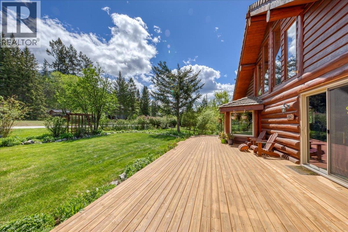 4985 Ogilvey Avenue, Fairmont Hot Springs