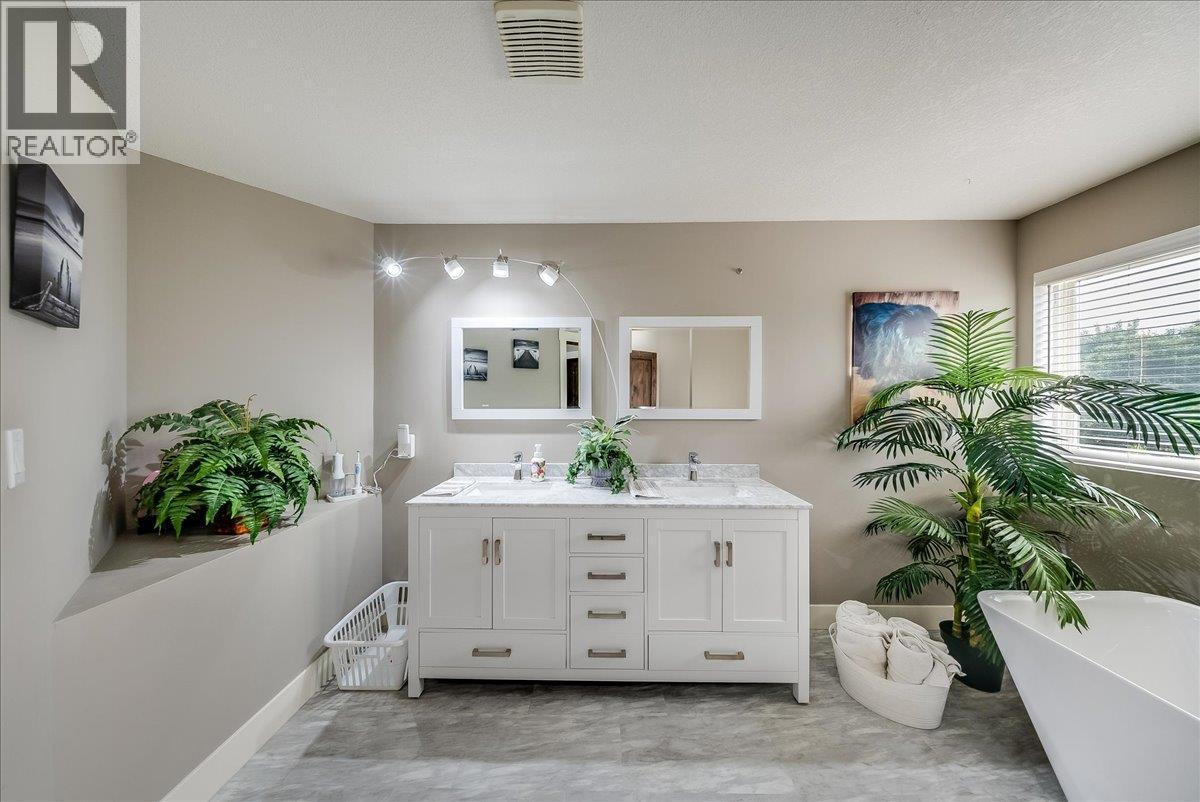 1021 BRIDGEVIEW Crescent - 26