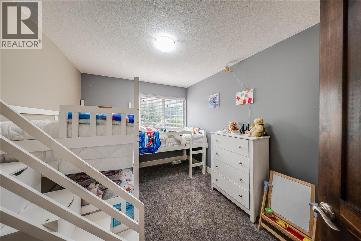 1021 BRIDGEVIEW Crescent - 32
