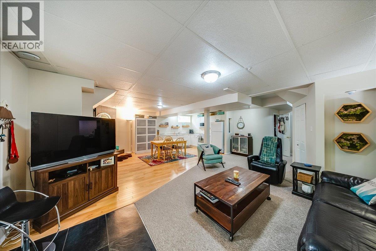 1021 BRIDGEVIEW Crescent - 34