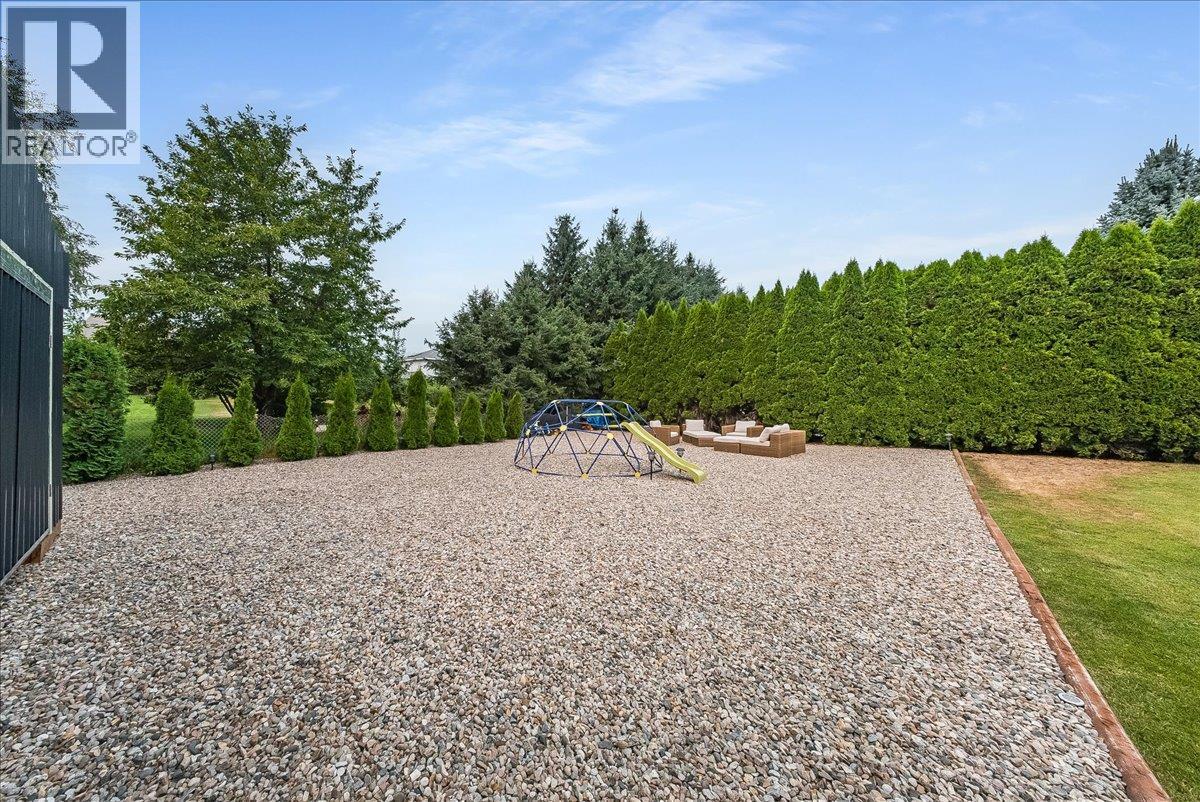 1021 BRIDGEVIEW Crescent - 73