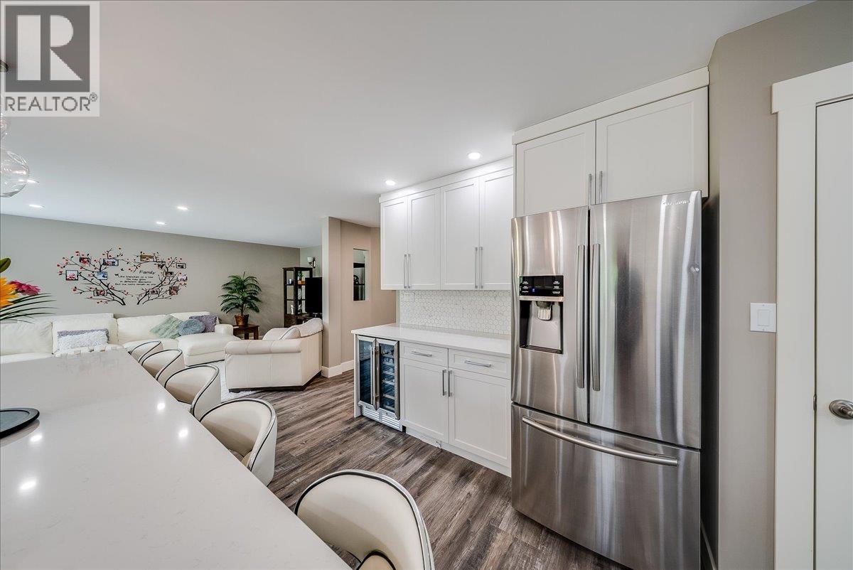 1021 BRIDGEVIEW Crescent - 9