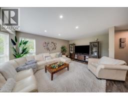 Full ensuite bathroom - 1021 Bridgeview Crescent, Castlegar, BC V1N4K9 Photo 11