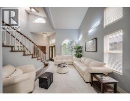 Living room - 1021 Bridgeview Crescent, Castlegar, BC V1N4K9 Photo 18