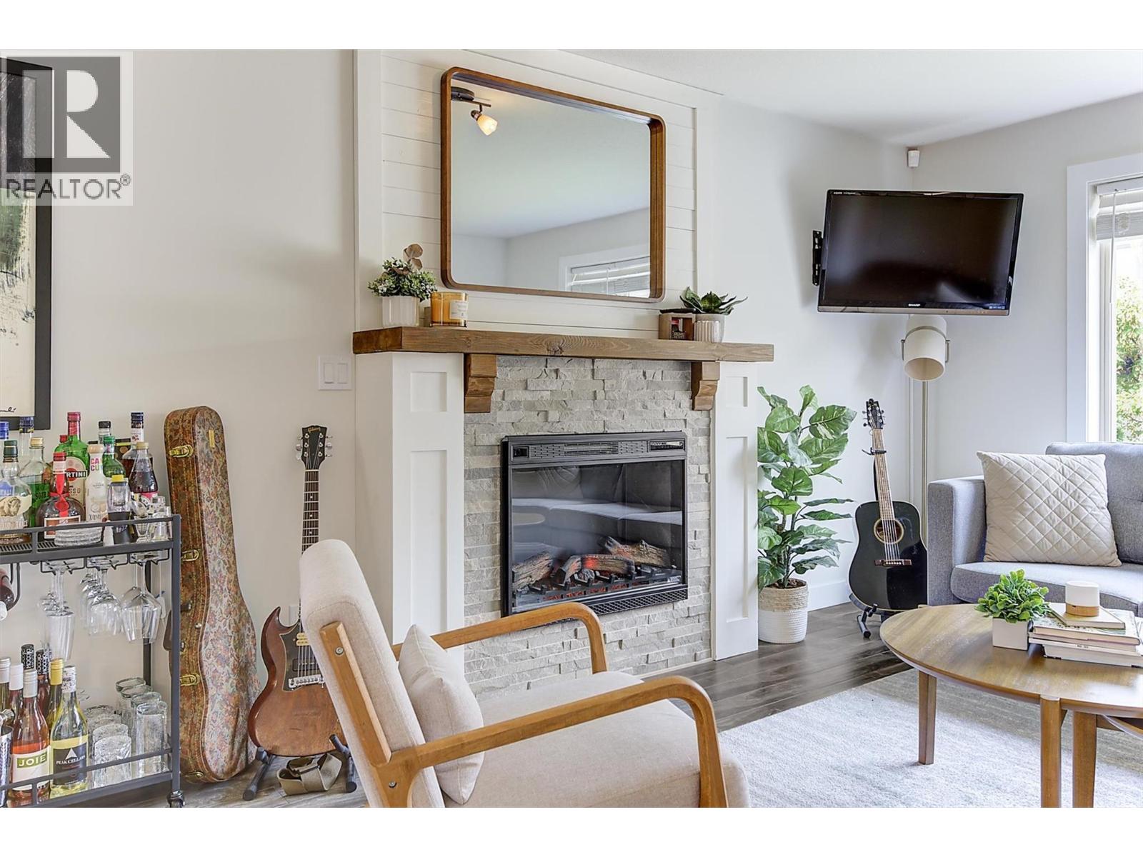 11392 Lodge Road Unit# 12, Lake Country